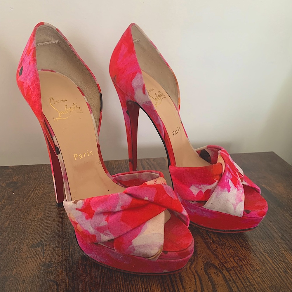 Christian Loubition 120mm peep toe pump